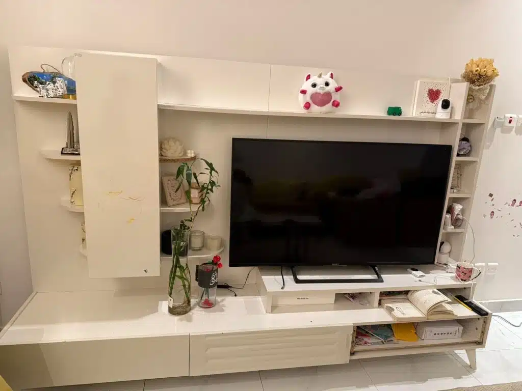 جرد وترقيم كراتين نقل العفش بالكويت قبل التحميل